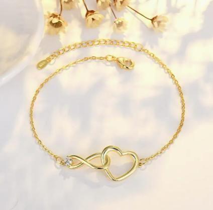 Golden Heart-Shaped Zirconia Bracelet -  Store_name 